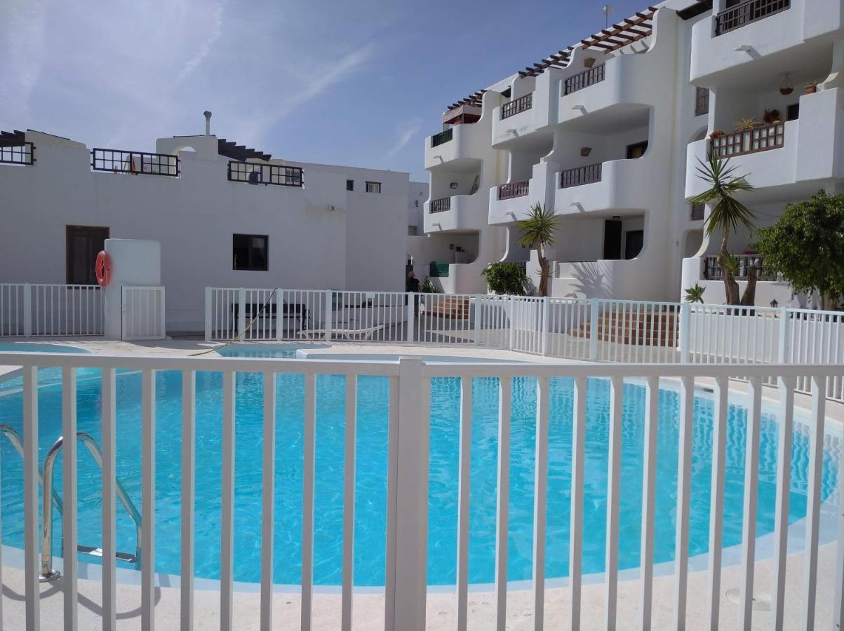 Aqua Apt Sunrise & Sea Views Costa Teguise Exteriör bild