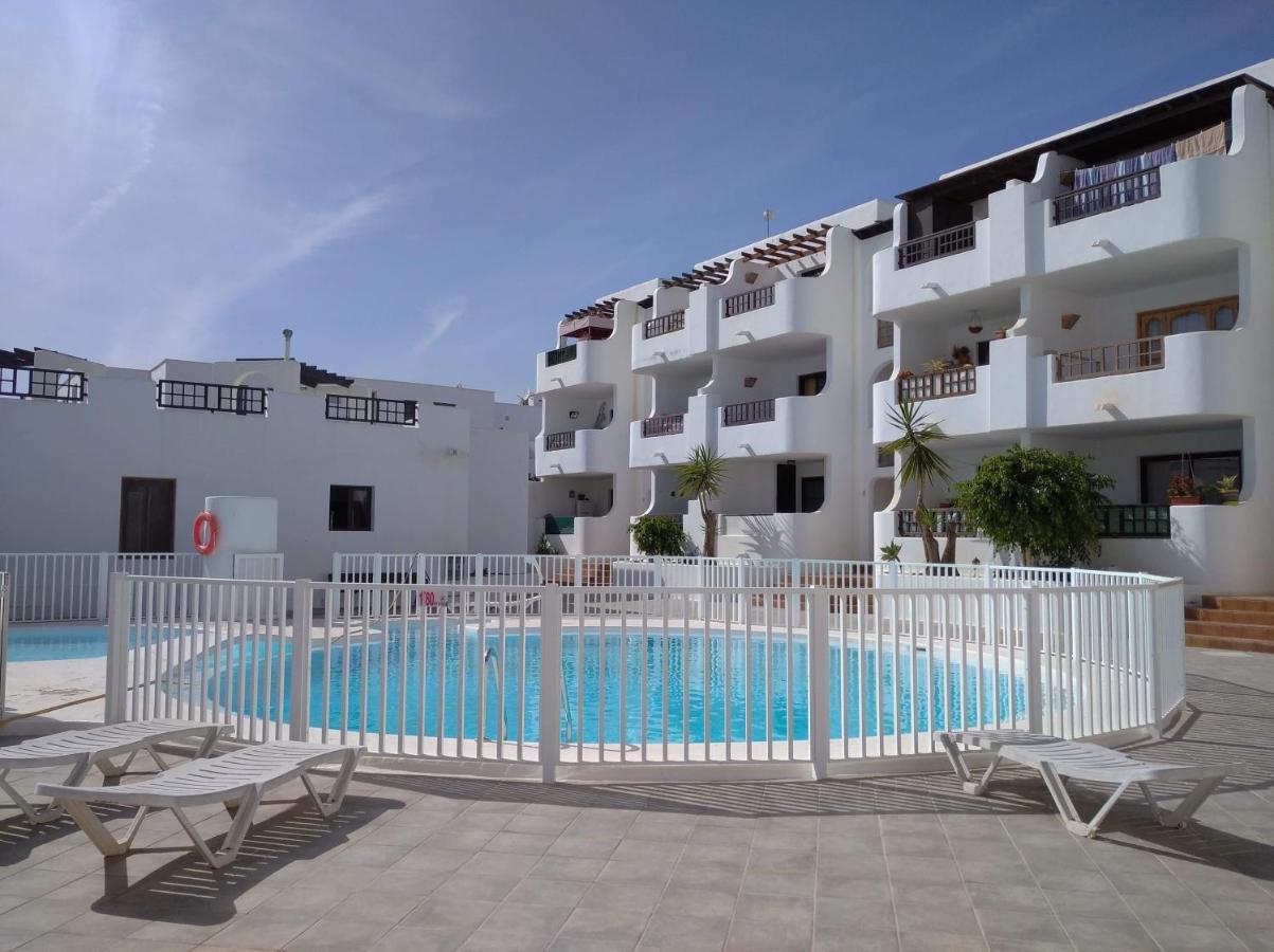 Aqua Apt Sunrise & Sea Views Costa Teguise Exteriör bild