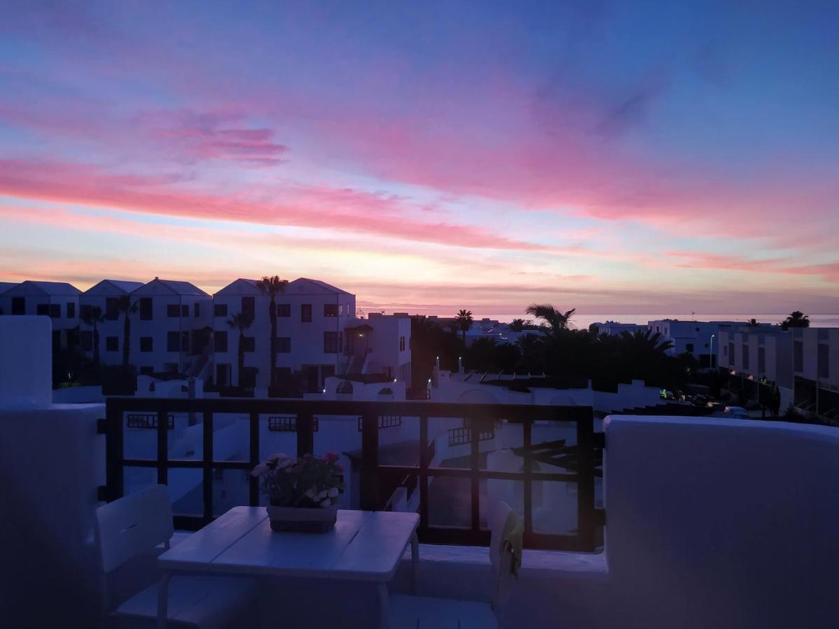 Aqua Apt Sunrise & Sea Views Costa Teguise Exteriör bild