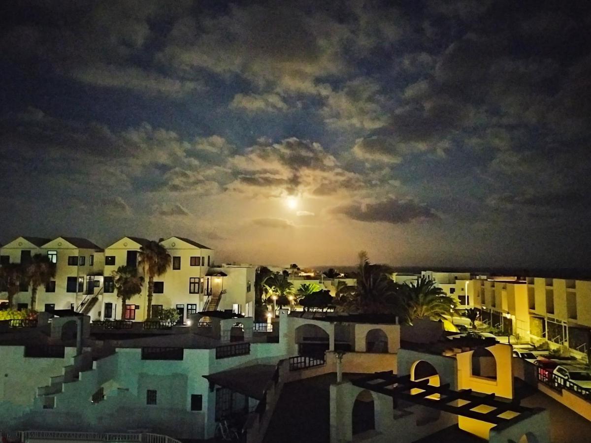 Aqua Apt Sunrise & Sea Views Costa Teguise Exteriör bild