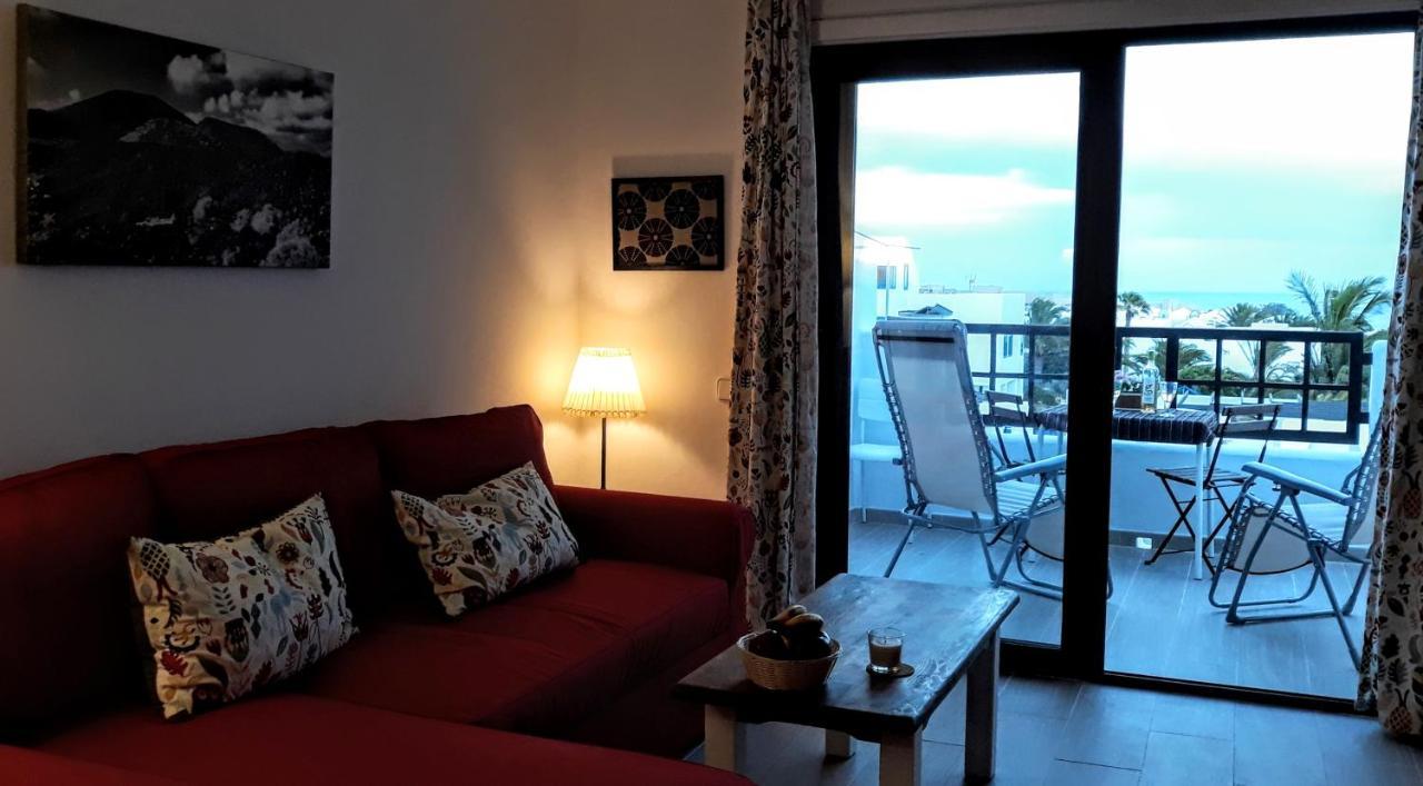 Aqua Apt Sunrise & Sea Views Costa Teguise Exteriör bild