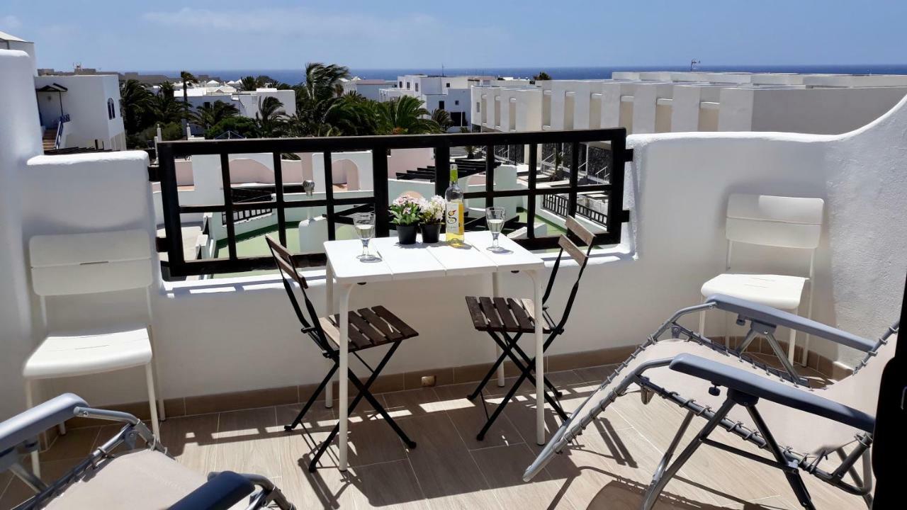 Aqua Apt Sunrise & Sea Views Costa Teguise Exteriör bild