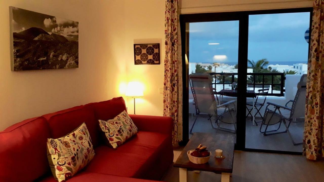 Aqua Apt Sunrise & Sea Views Costa Teguise Exteriör bild