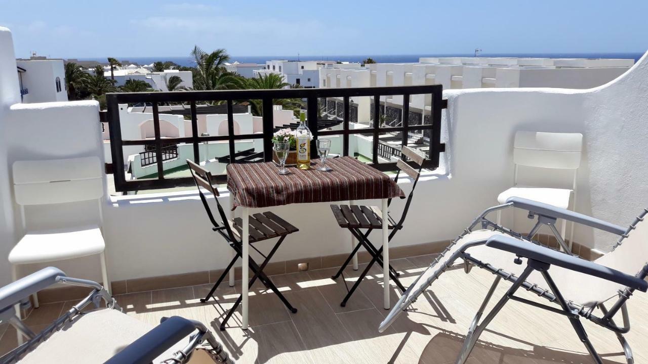 Aqua Apt Sunrise & Sea Views Costa Teguise Exteriör bild