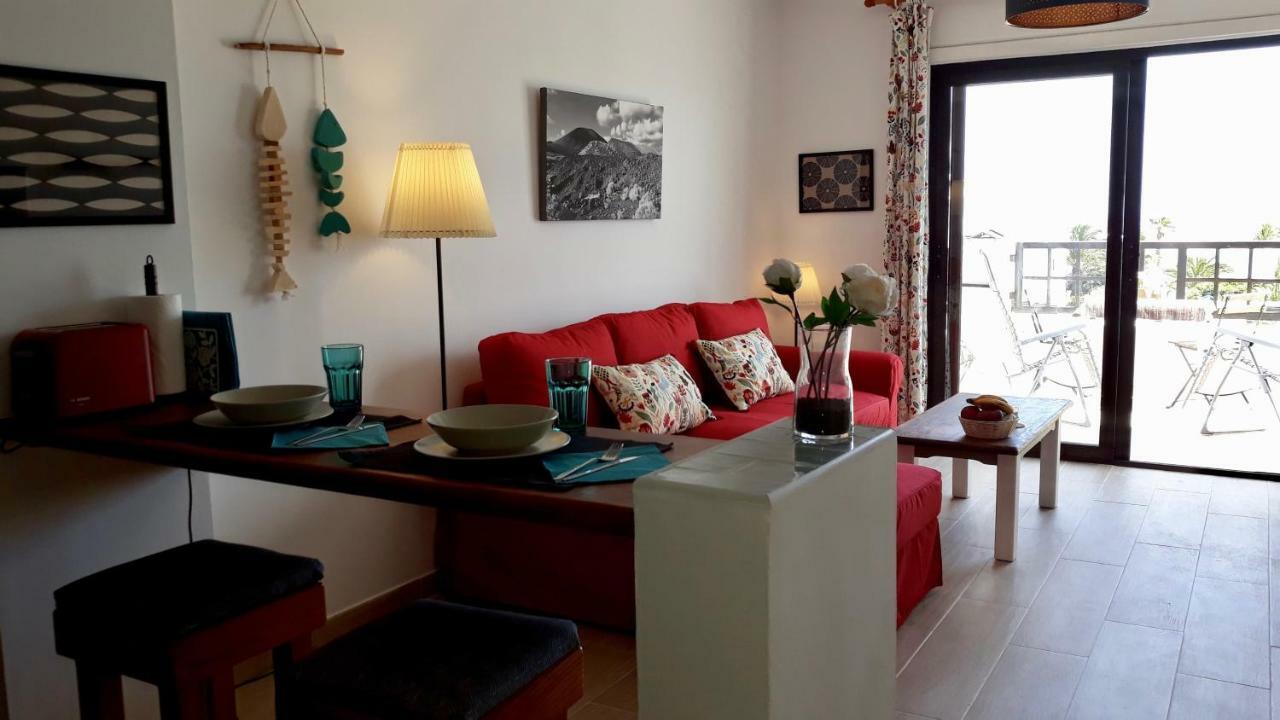 Aqua Apt Sunrise & Sea Views Costa Teguise Exteriör bild