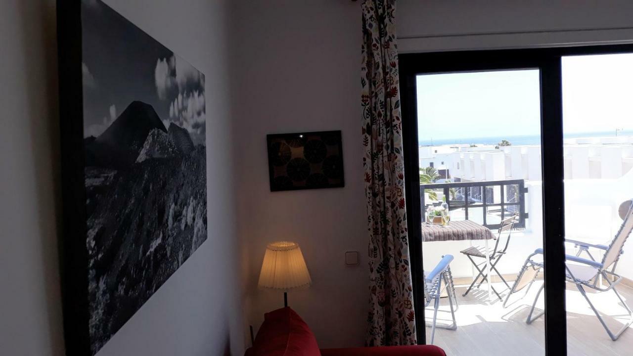 Aqua Apt Sunrise & Sea Views Costa Teguise Exteriör bild
