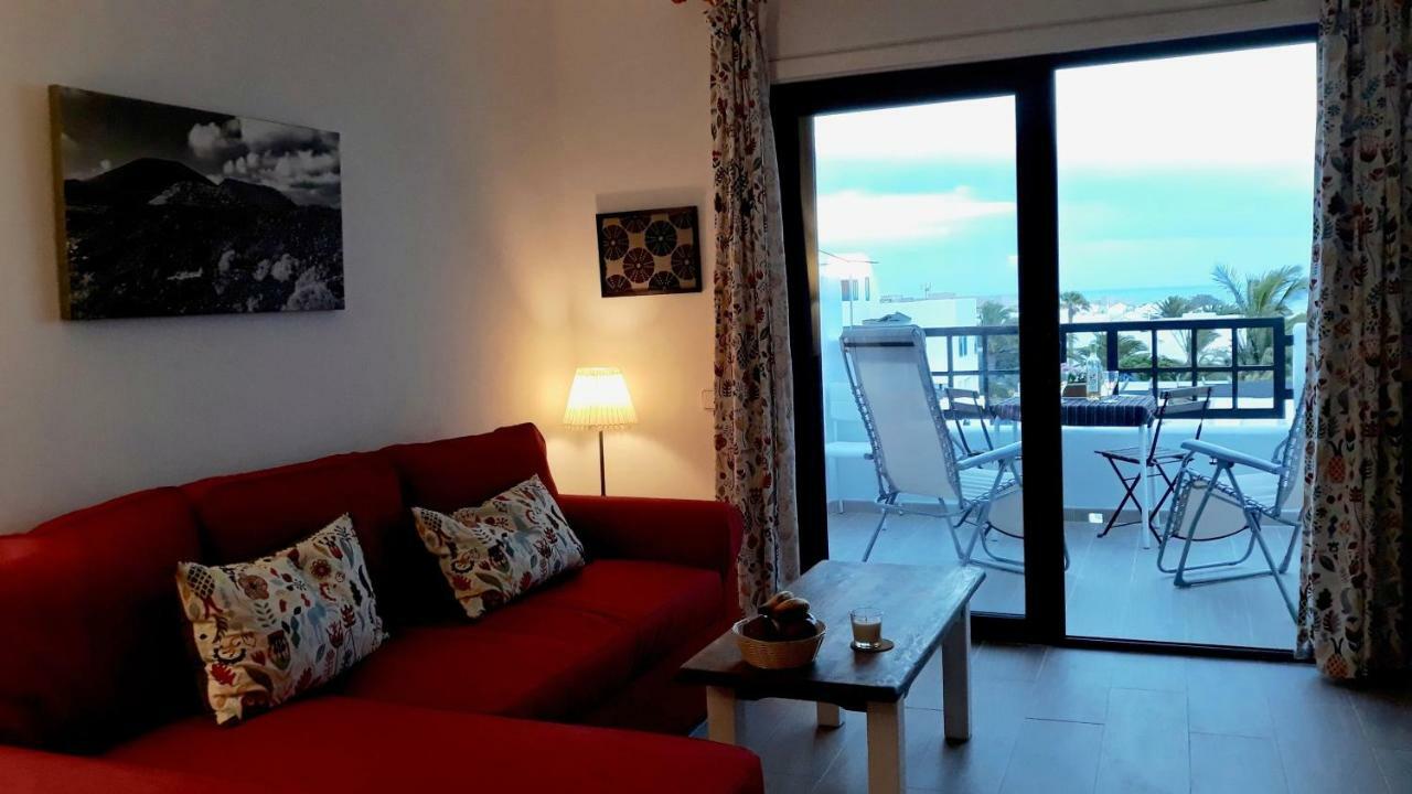 Aqua Apt Sunrise & Sea Views Costa Teguise Exteriör bild